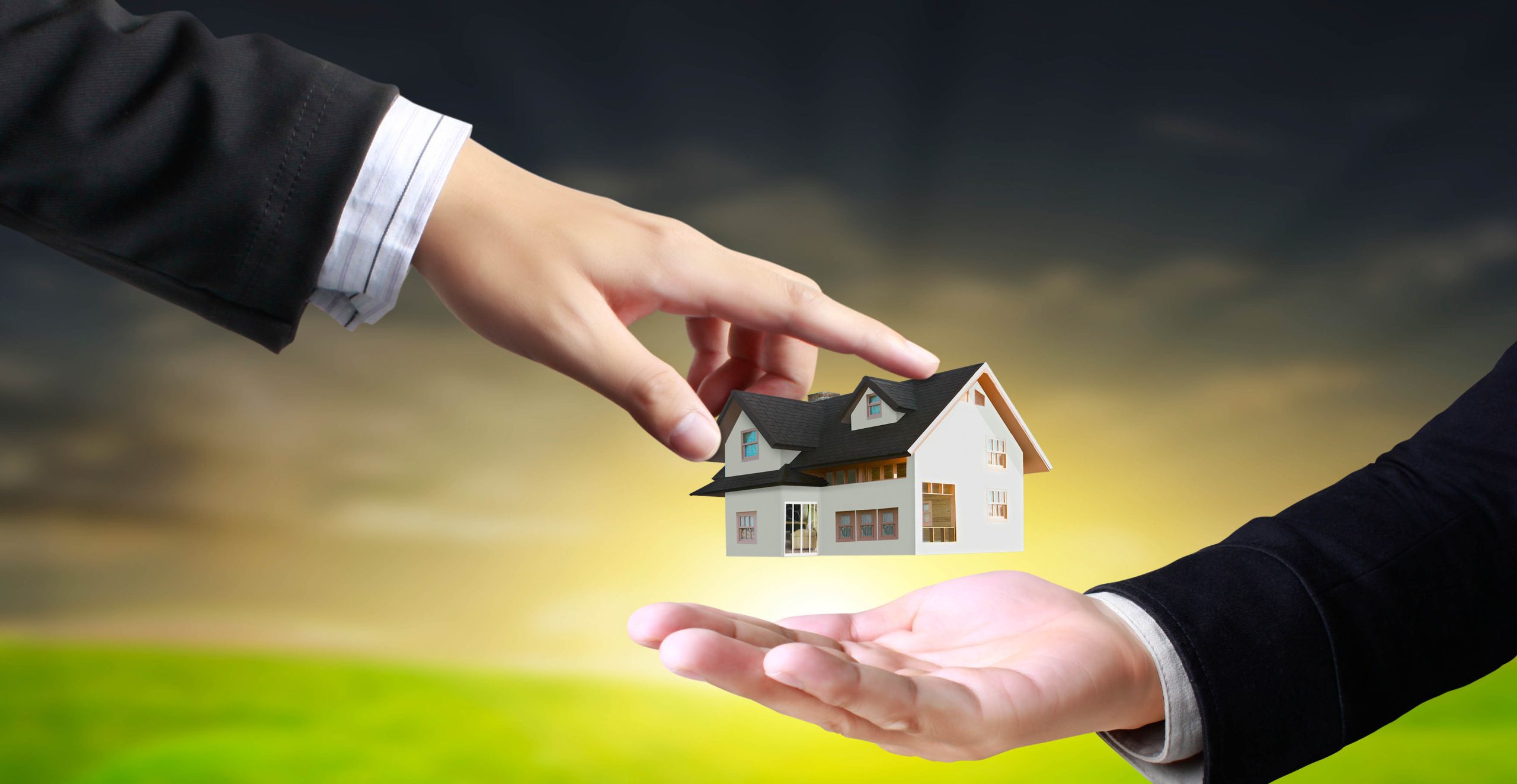 14 Advantages for Buying Property and Dealing with Real Estate Brokers